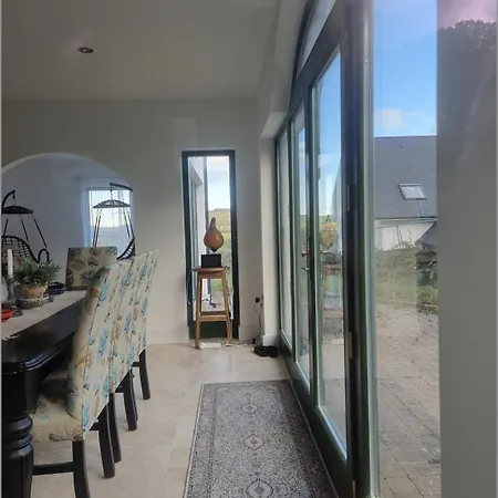 Guest house Holiday Mansion Gorey